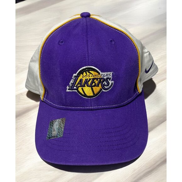 Los Angeles Lakers Nike Strapback Cap Child Purple/White official NBA - Picture 1 of 6